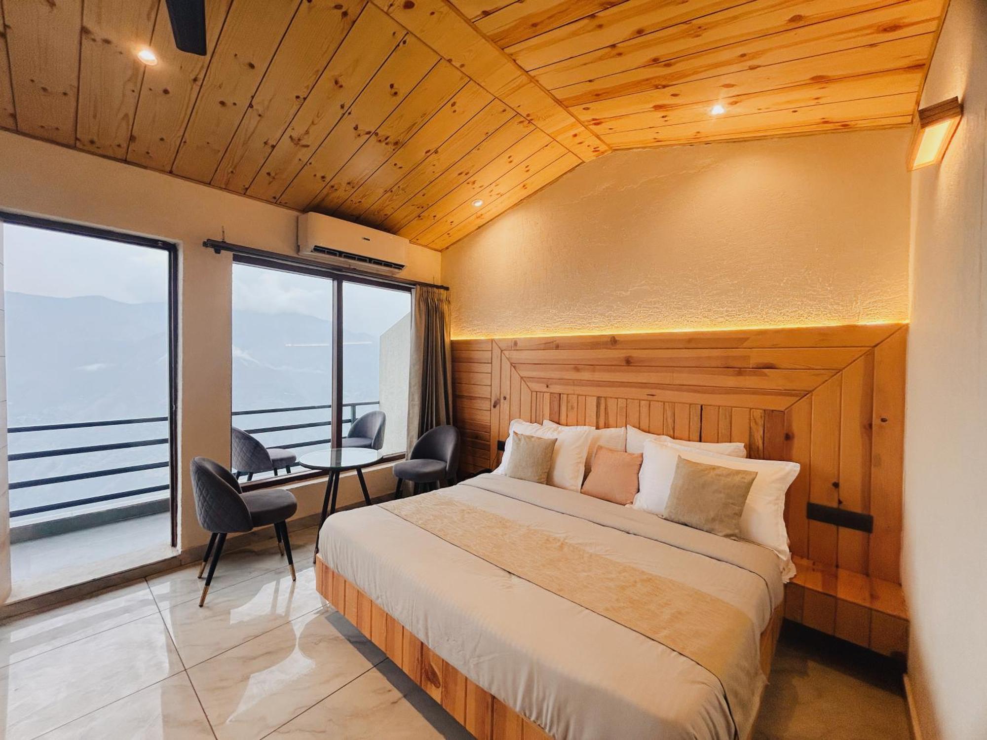 Queens Hill By Edge Mussoorie Exterior photo